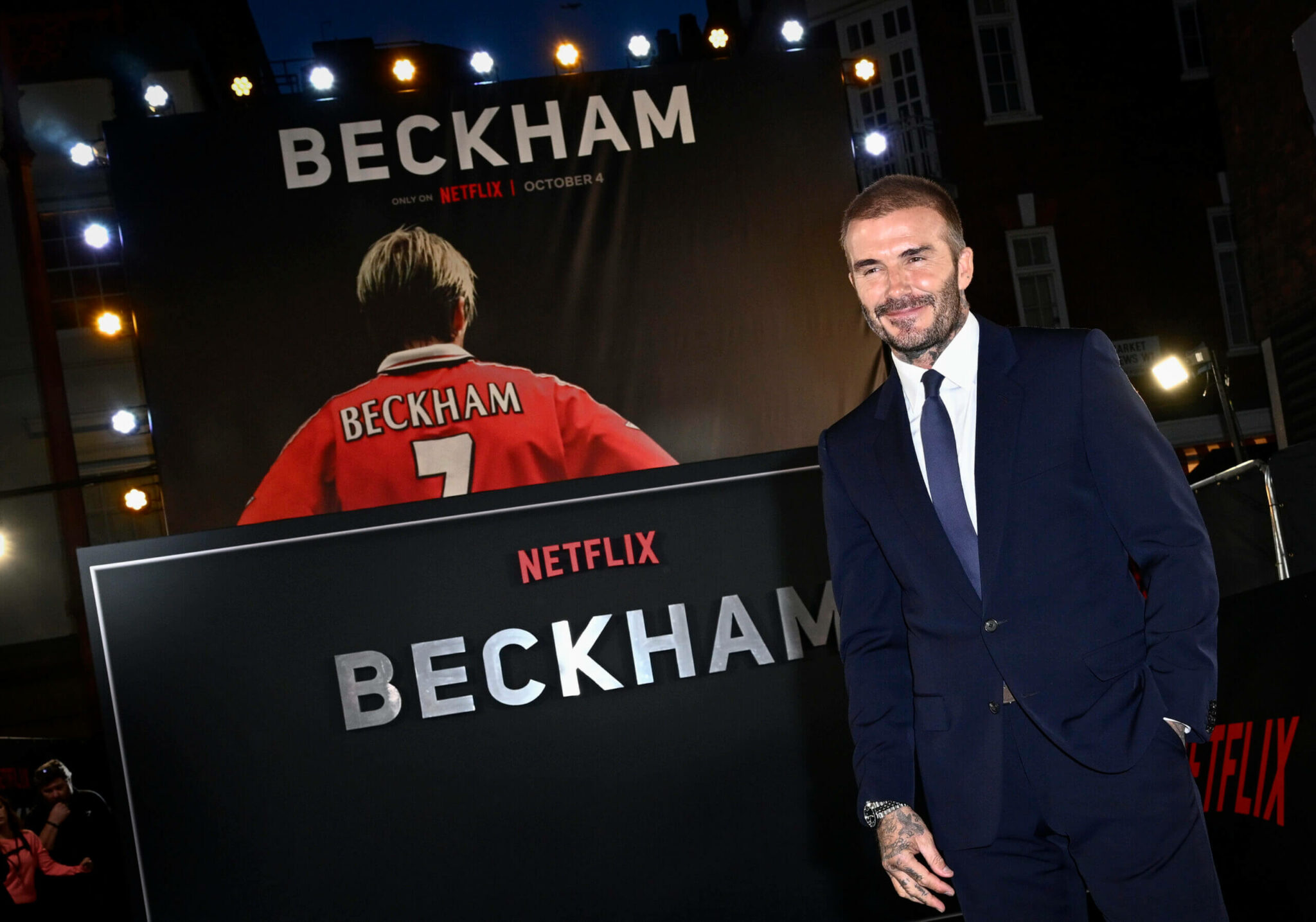 Документальный про бекхэма. Beckham Netflix.