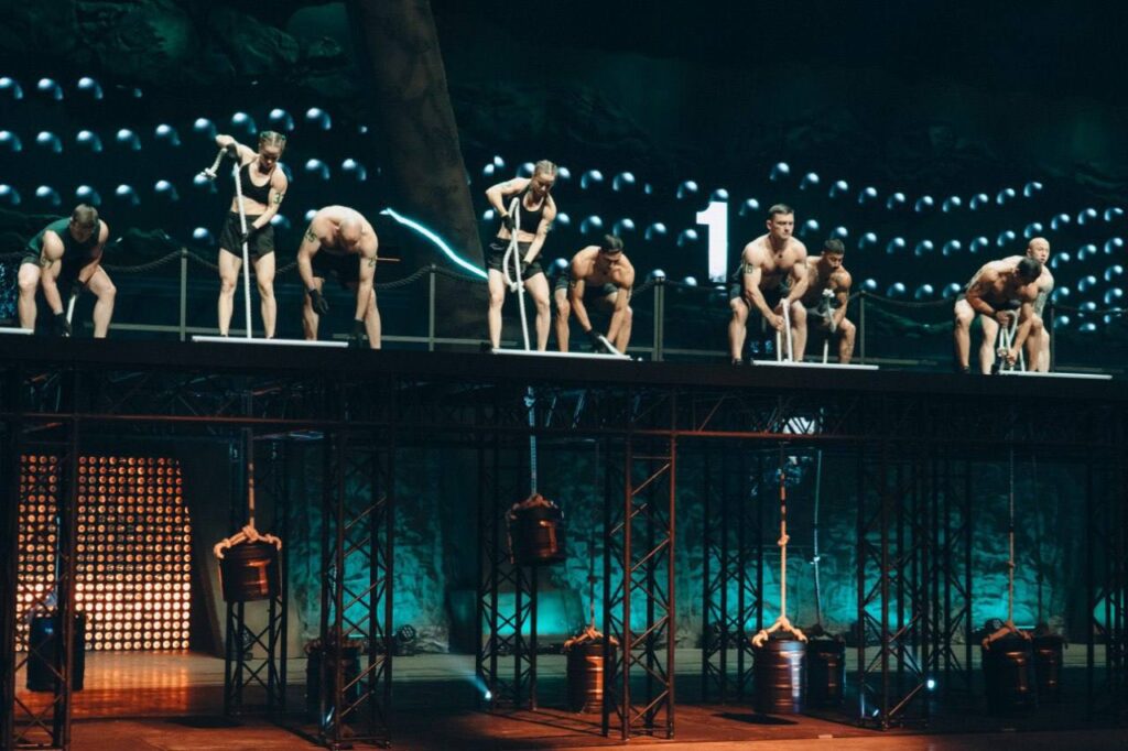 Первое испытание «Бесконечная тяга» в первом выпуске «Титаны. Битва сезонов» на ТНТ 25 января