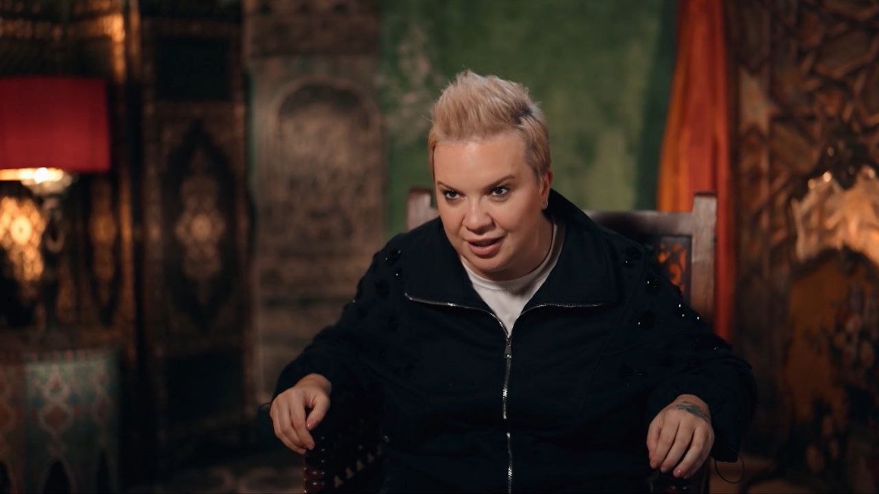 Алена Блин на шоу Мастер игры (ivi.ru)